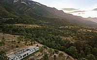011-house-in-sierra-de-arteaga-minimalist-retreat-nestled-in-arteaga-landscape.jpg