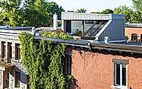 011-residence-pontiac-modernizing-a-plateau-mont-royal-home.jpg