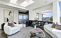 012-benedict-canyon-a-beverly-hills-home-designed-for-modern-living.jpg