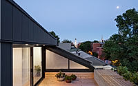 012-residence-pontiac-modernizing-a-plateau-mont-royal-home.jpg