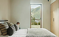 013-mountain-house-elevating-alpine-aesthetics-in-the-pyrenees.jpg