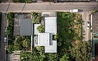 015-tn-house-a-unique-residential-concept-with-scattered-courtyards-in-bangkok.jpg
