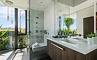 017-benedict-canyon-a-beverly-hills-home-designed-for-modern-living.jpg