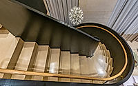 017-rl-penthouse-spiral-staircase-steals-the-spotlight.jpg