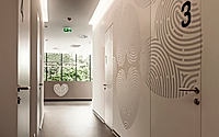 dermatology-medical-center-in-ljubljana-by-studio-360-006