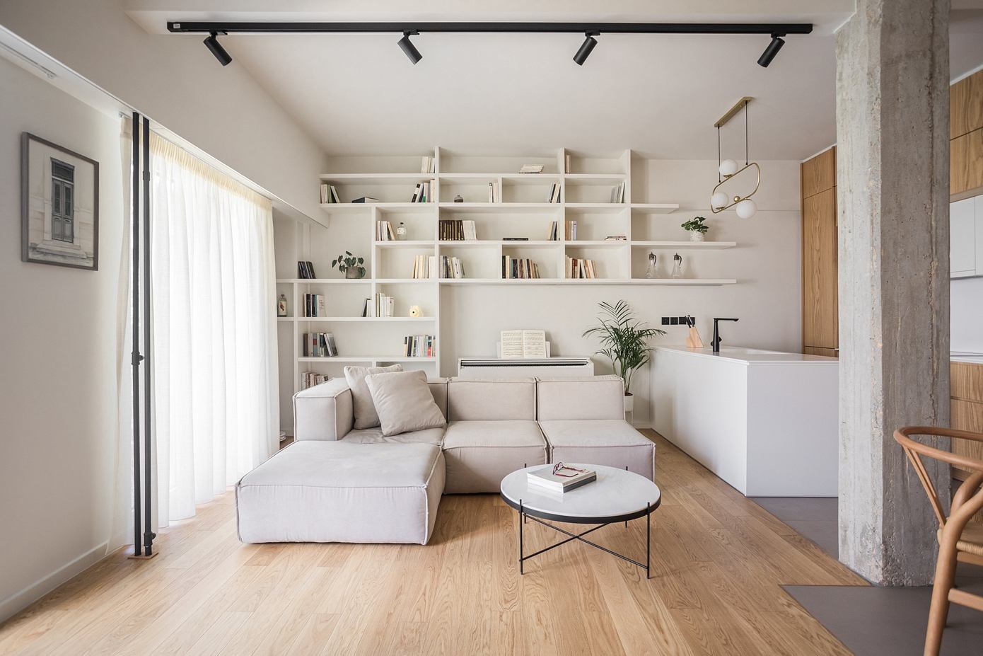 Apartment Renovation: George Tzorbatzidis Transforms Athens Abode