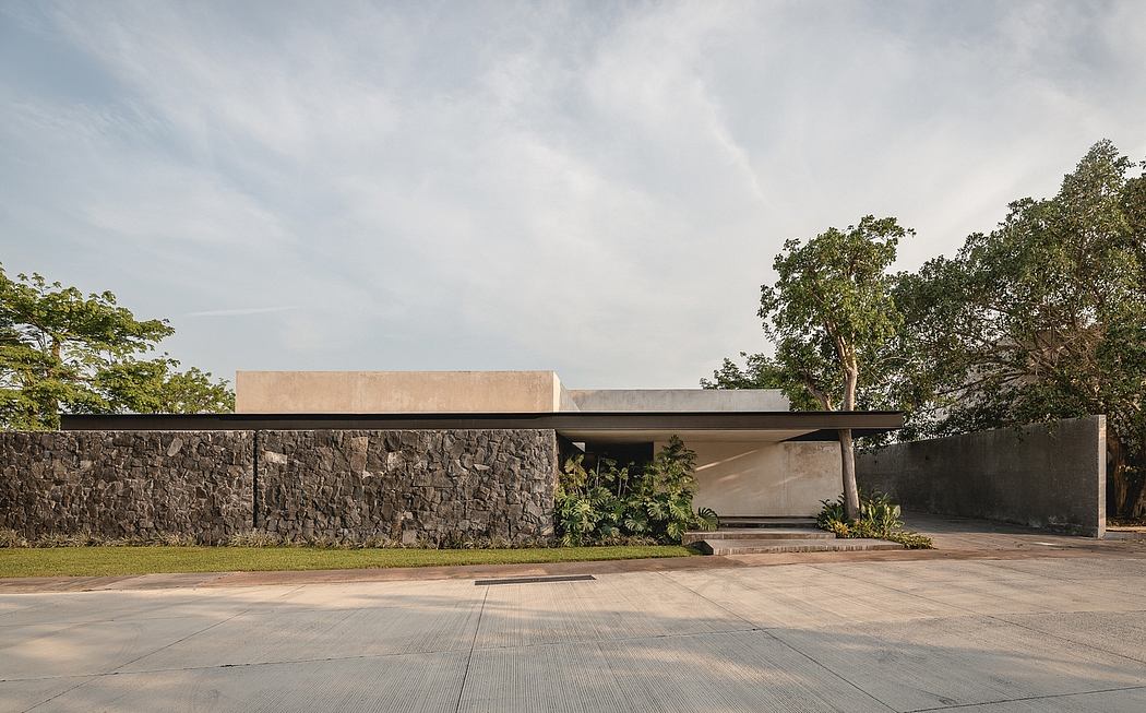 Casa EA: A Contemporary House in Mérida
