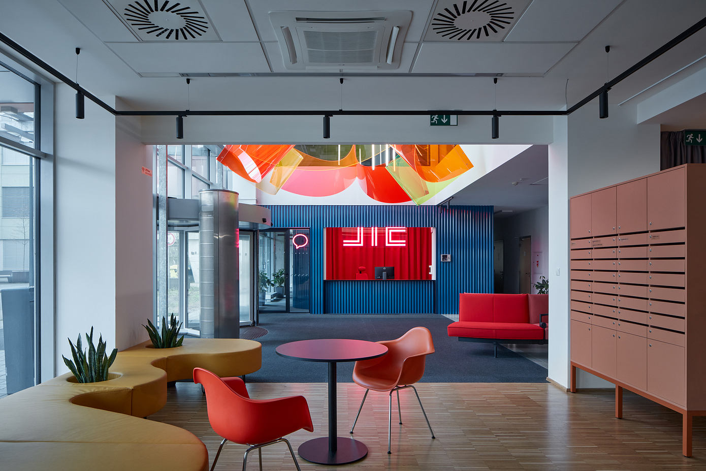 JIC Office Transformation: Redefining Collaborative Spaces