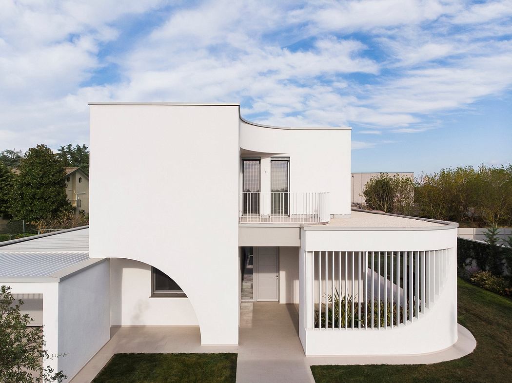 L2A House: A Modern Minimalist Architectural Marvel