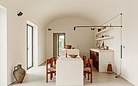 003-casa-roverella-dialogue-with-nature-in-puglia.jpg