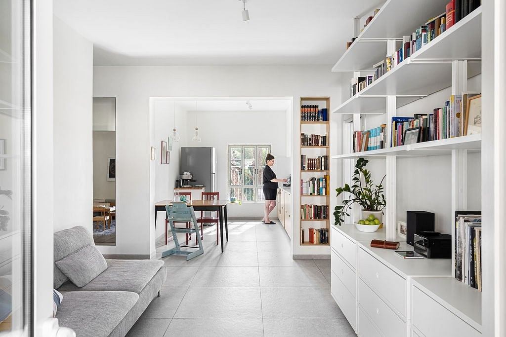 Compact Jerusalem Home: A Modern Apartment in Israel