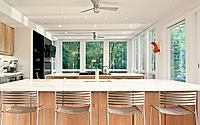 003-lake-iosco-house-sustainable-design-for-family-retreat.jpg