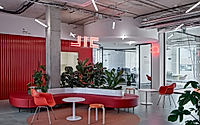 004-jic-office-transformation-redefining-collaborative-spaces.jpg