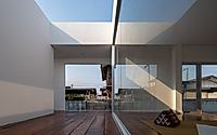 004-southwest-house-embracing-light-shadow-and-breezes-in-thai-design.jpg