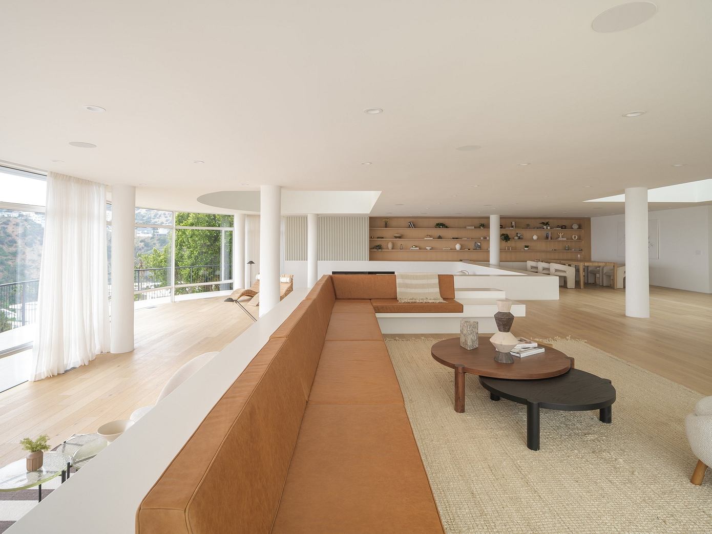 Oceanus: Modernizing a Midcentury Home in Los Angeles