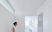 007-mlekarenska-apartment-minimalist-design-meets-functionality.jpg