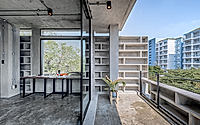 008-concrete-collage-office-innovative-design-in-chatuchak.jpg