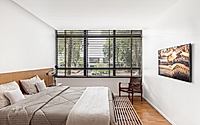 009-apartment-114s-bloco-arquitetos-modernist-masterpiece.jpg
