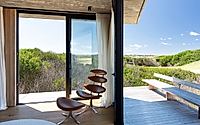 009-big-fish-elevated-home-blends-with-uruguays-wild-dunes.jpg