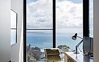 009-lorne-house-panoramic-bay-views-and-luxury-features.jpg