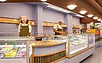 010-amiko-gelato-a-stunning-art-deco-ice-cream-parlor-in-barcelona.jpg