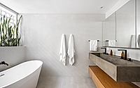 011-apartment-114s-bloco-arquitetos-modernist-masterpiece.jpg