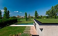 013-cr-house-elevated-design-with-golf-course-views-in-nordelta.jpg