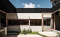 013-ha-ha-haus-innovative-family-home-design-in-melbourne.jpg