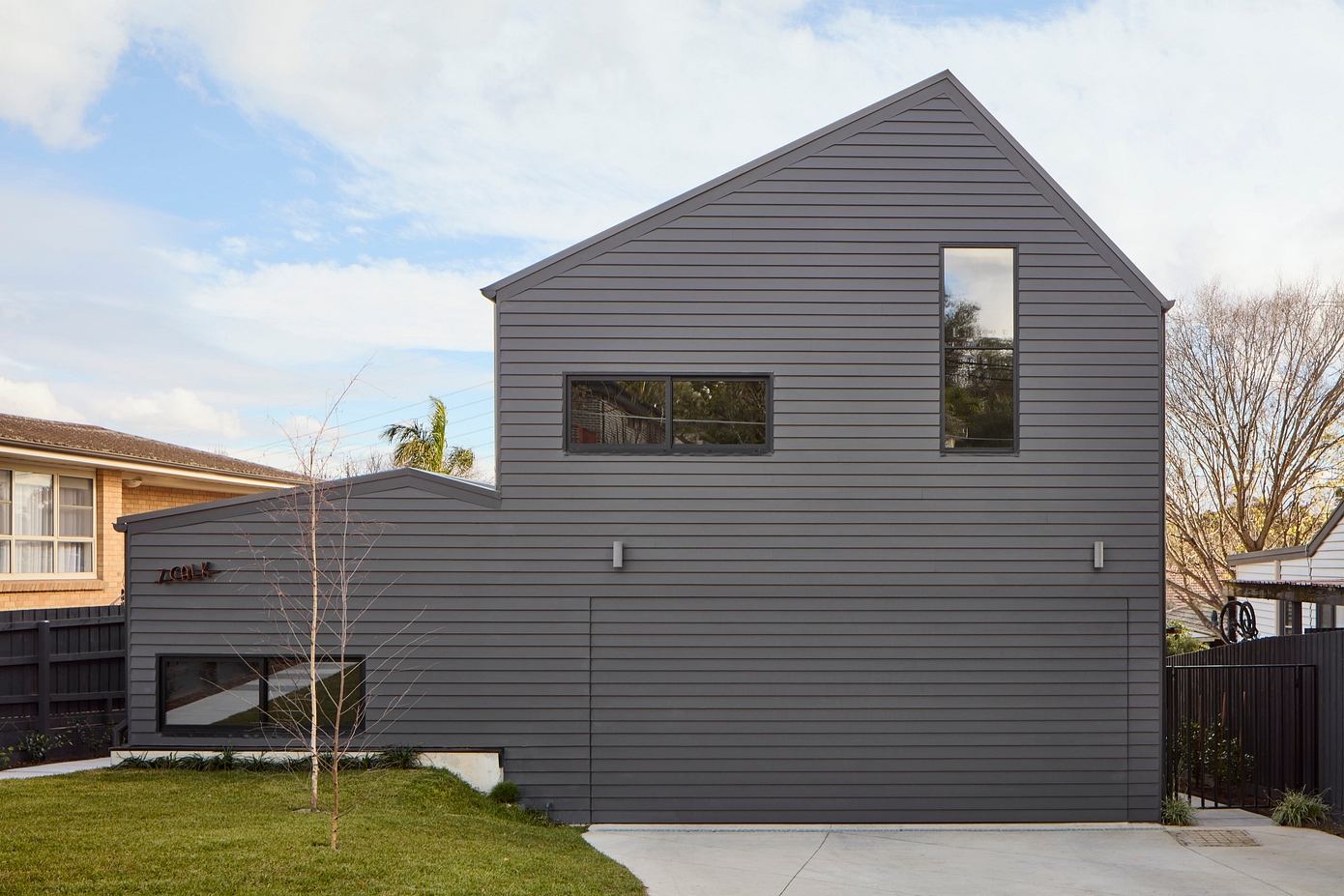 Calk House: Mani Architecture’s Captivating Aussie Abode