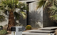 021-hillview-cove-a-stunning-modern-house-in-palm-springs.jpg