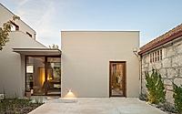 028-casa-fonte-velha-contemporary-family-home-in-portugal.jpg