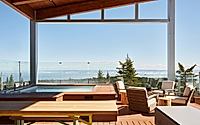 035-bertha-luxury-nordic-chalet-design-in-quebec.jpg