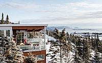 036-bertha-luxury-nordic-chalet-design-in-quebec.jpg
