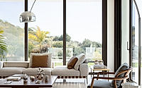 minimalist-eclectic-villa-in-cyprus-by-olga-gusarova-005