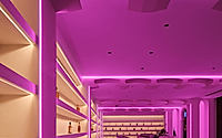 pink-dream-a-vibrant-tobacco-and-wine-store-in-jiangyin-006