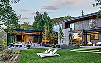 001-terra-l-shaped-design-for-ultimate-privacy-in-aspen.jpg