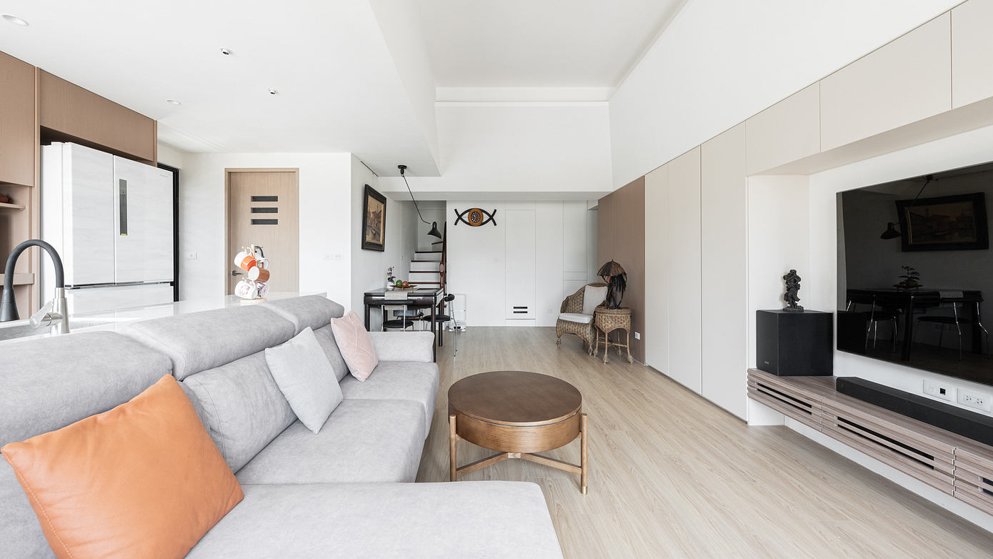 Jyue’s Duplex: A Modern Apartment Redefining Family Living