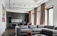 002-modern-apartment-with-vibrant-contemporary-art-a-harmonious-balance-of-light-and-dark-tones-in-moscow.jpg