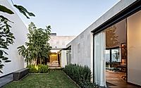 009-casa-estudio-diaz-dabbadie-harmonious-architecture-for-families.jpg