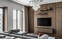 009-modern-apartment-with-vibrant-contemporary-art-a-harmonious-balance-of-light-and-dark-tones-in-moscow.jpg