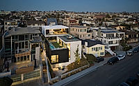 010-bayview-house-a-masterpiece-of-modern-coastal-living.jpg