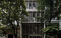 016-vertical-haven-innovative-vietnamese-house-design-by-ladd-architects.jpg