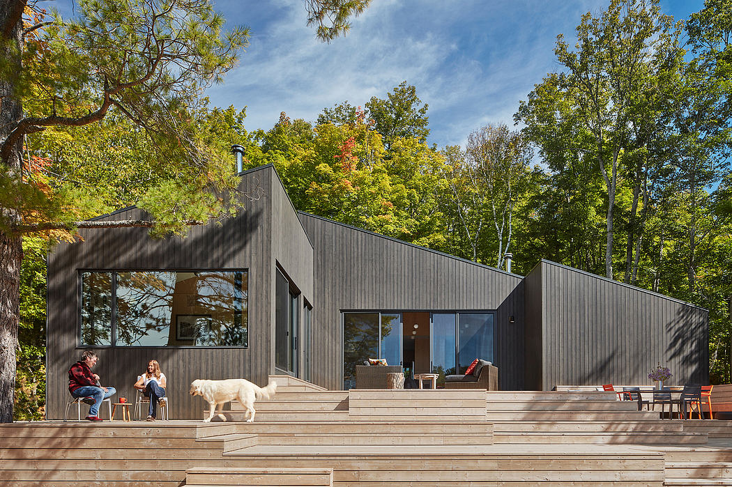 Catchacoma Cottage Stands Lakeside in Kawartha Lakes