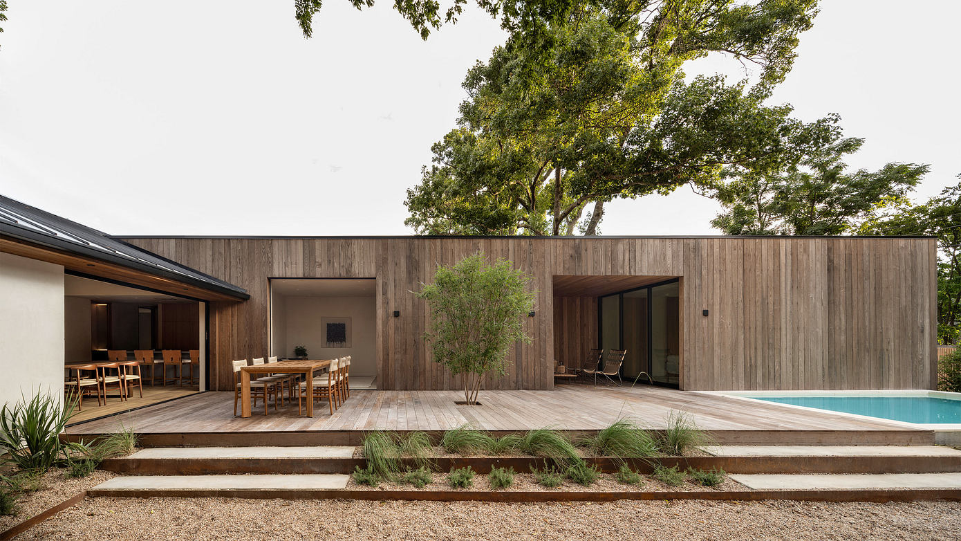 Friar Tuck Residence by Black Rabbit Unveiled in Austin, Texas