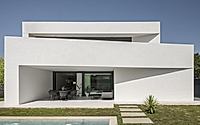001-house-with-garden-by-frasquet-arquitectos-in-valencia.jpg