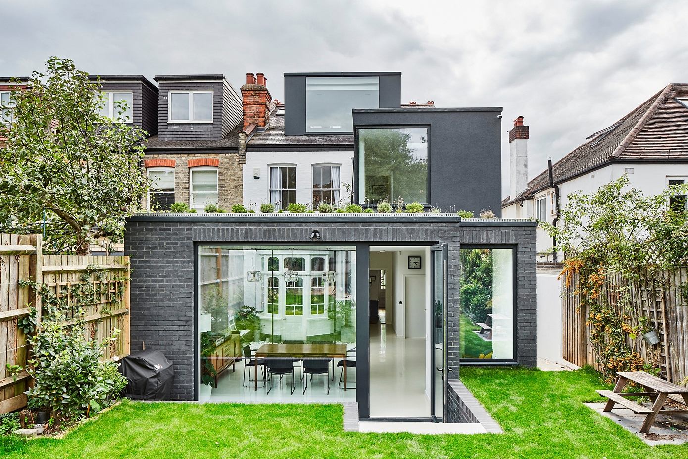 Lansdowne Road Extension Features Sedum Green Roof