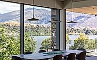 004-lake-hayes-home-is-packed-with-texture-in-the-north-of-arrowtown.jpg