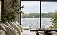 004-lake-house-in-canada-boasts-contemporary-beach-house-style.jpg