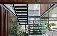 006-casita-pegados-by-r79-features-lush-green-courtyards.jpg