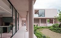014-a-bit-w-residence-echoes-modernist-architecture-in-nonthaburi.jpg